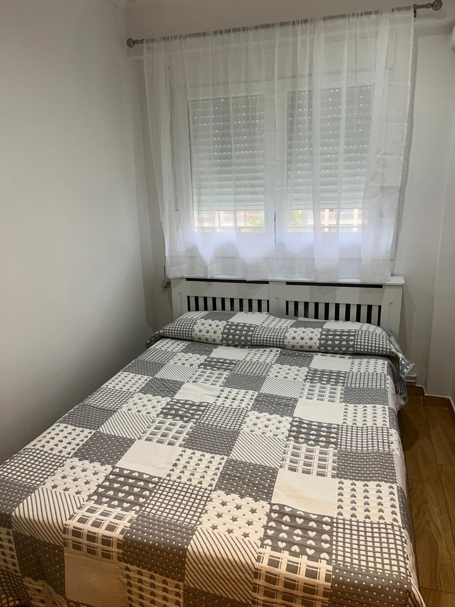 Costa Daurada Apartaments - Aloha Salou Bagian luar foto